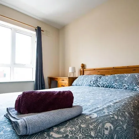 Simple & Sweet Lock And Go Overlooking The Beach. Appartement